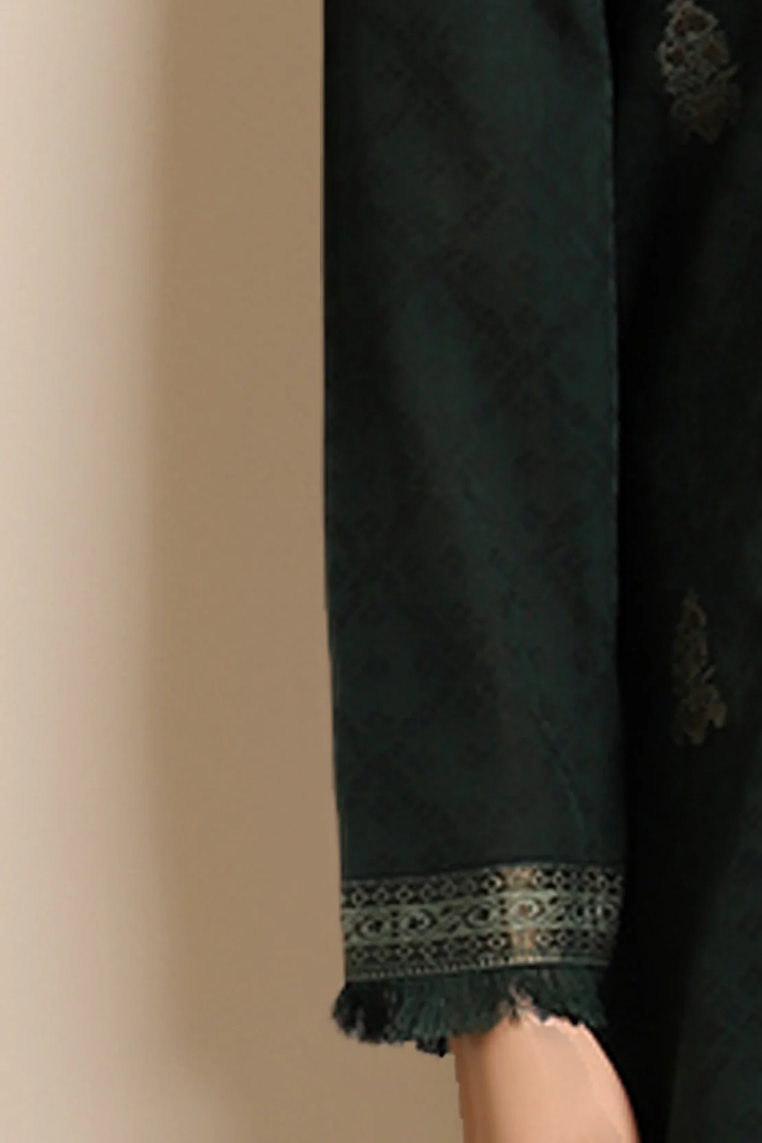 Unstitched Jacquard Cotton Shirt - Image 4
