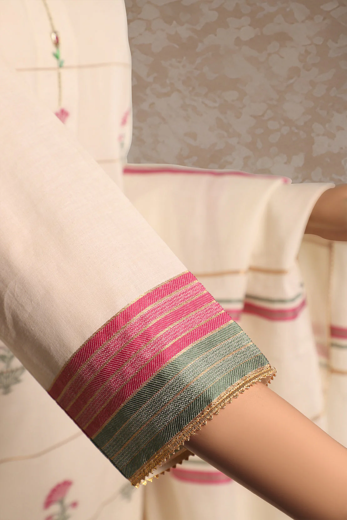 Unstitched Jacquard Cotton Shirt - Image 4