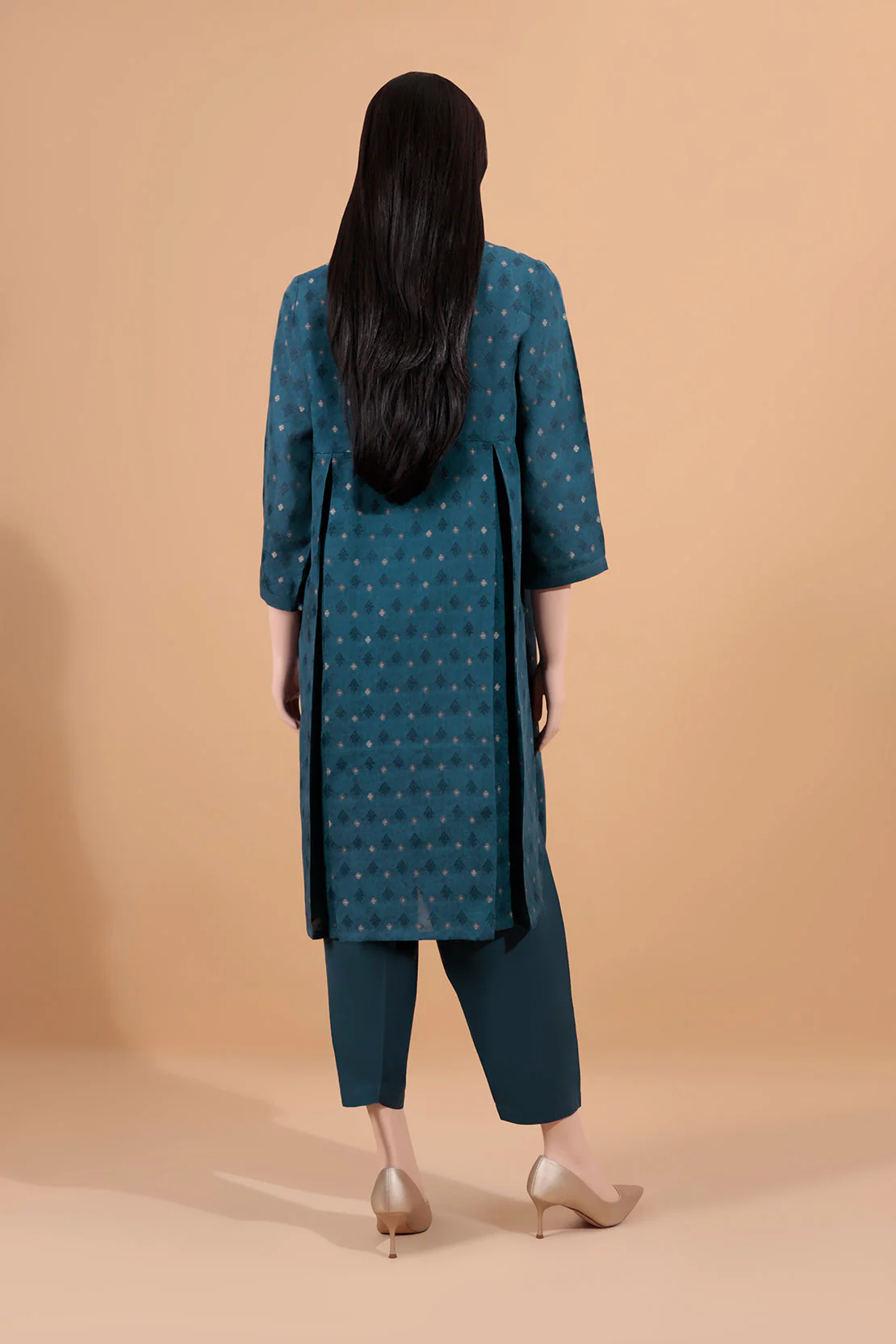 Unstitched Jacquard Cotton Shirt - Image 2