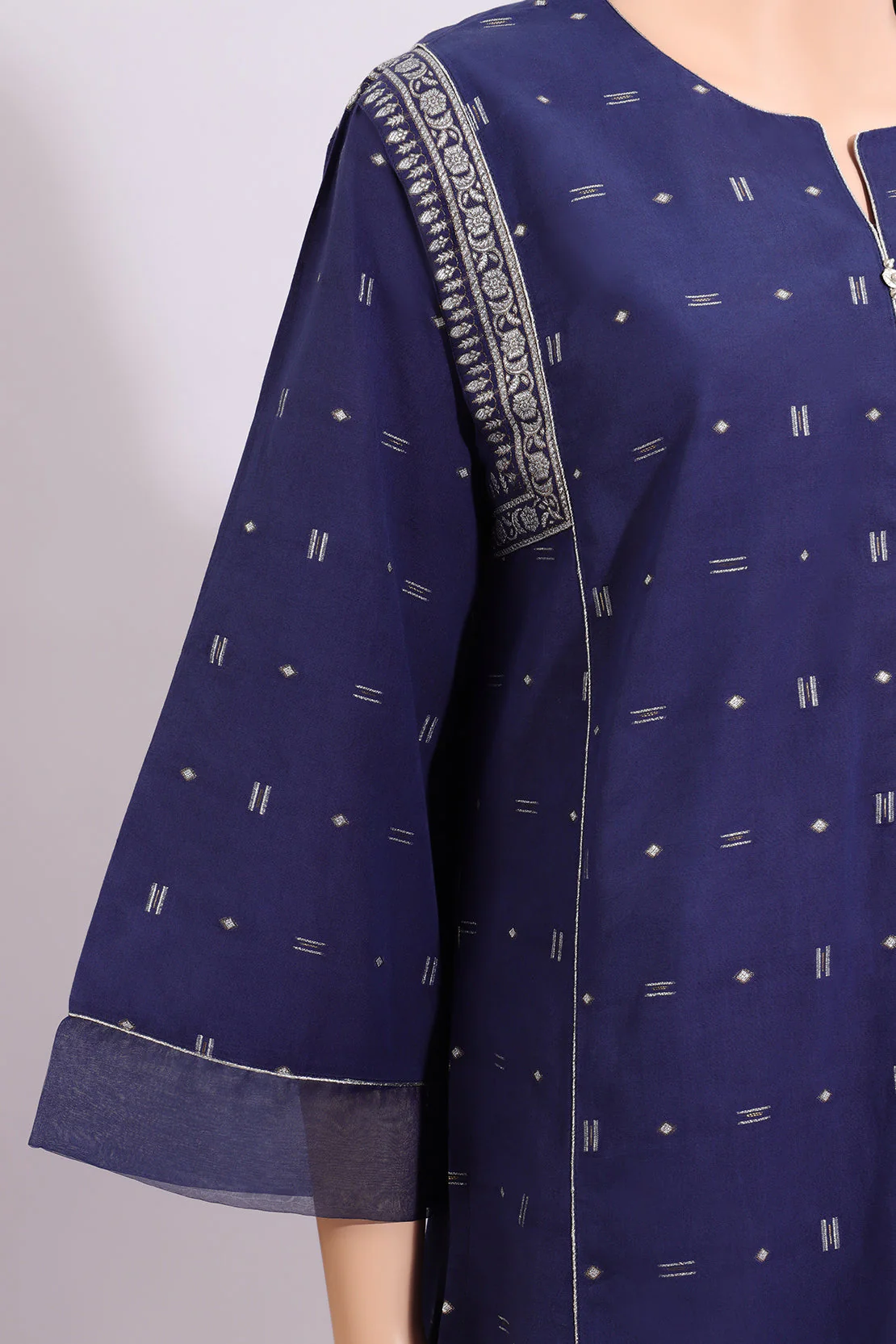 Unstitched Jacquard Cotton Shirt - Image 3