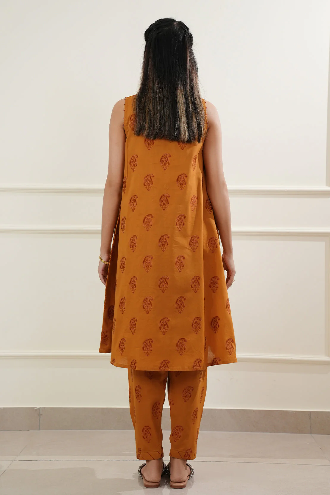 Unstitched Jacquard Cotton Shirt - Image 3