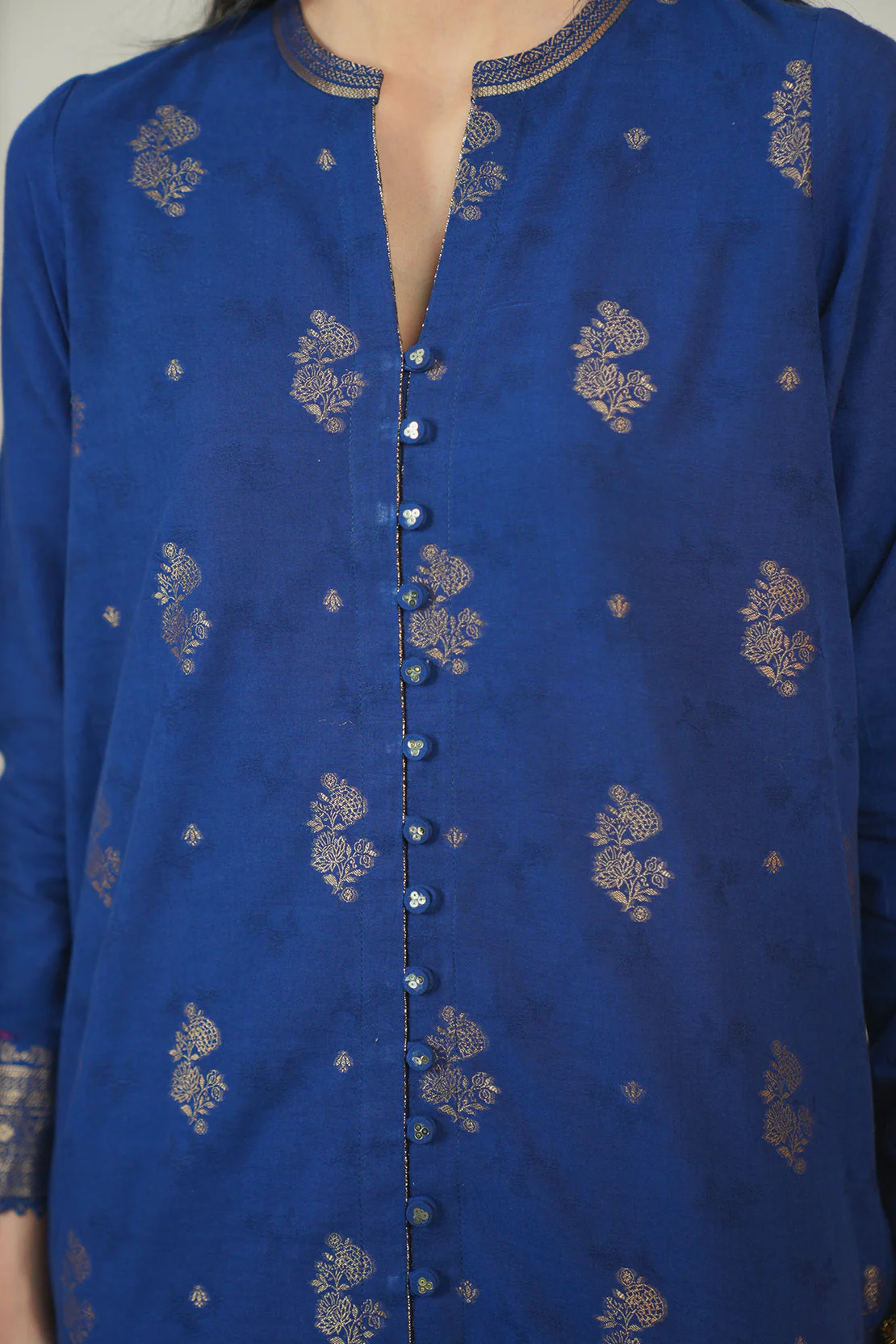 Unstitched Jacquard Cotton Shirt - Image 6