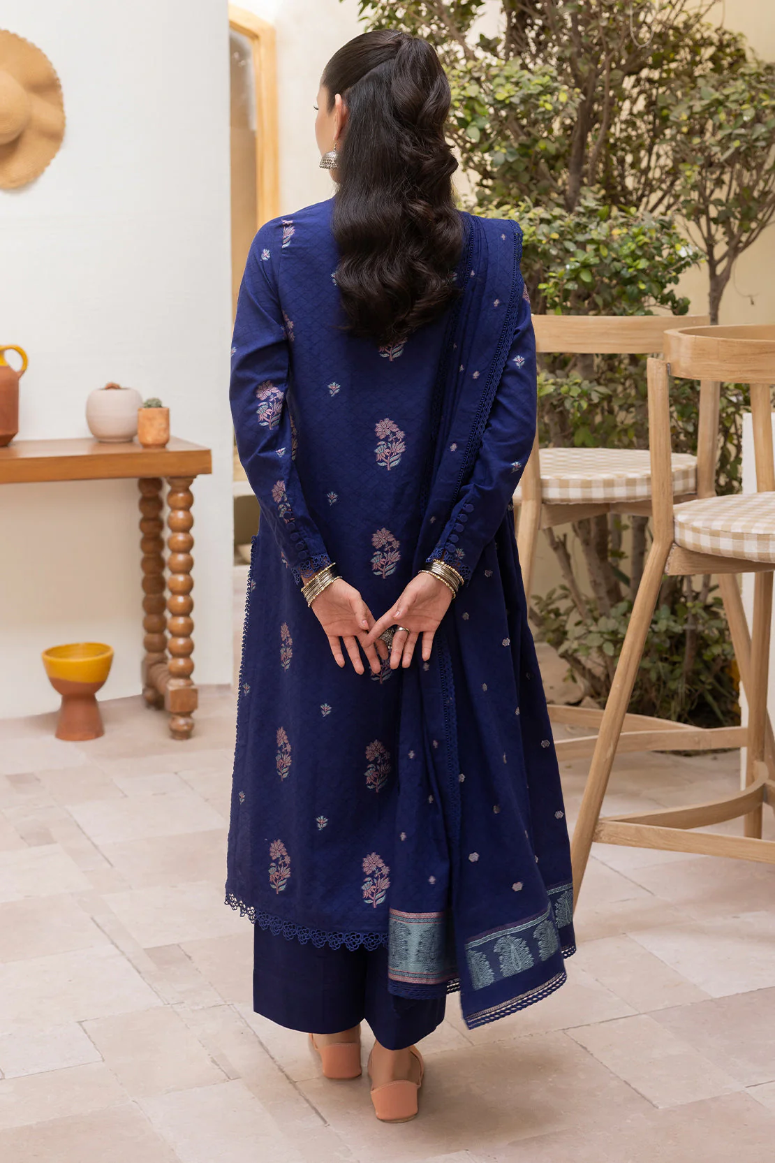 Unstitched Jacquard Cotton Shirt - Image 5