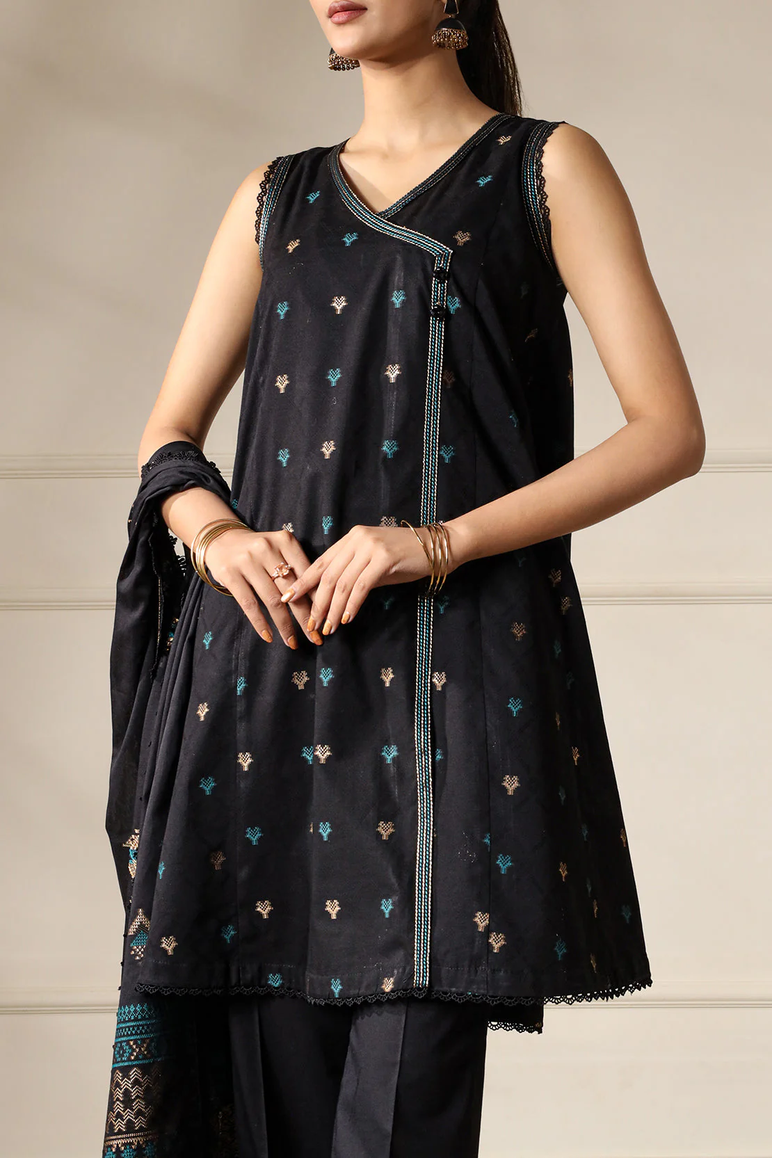 Unstitched Jacquard Cotton Shirt - Image 2