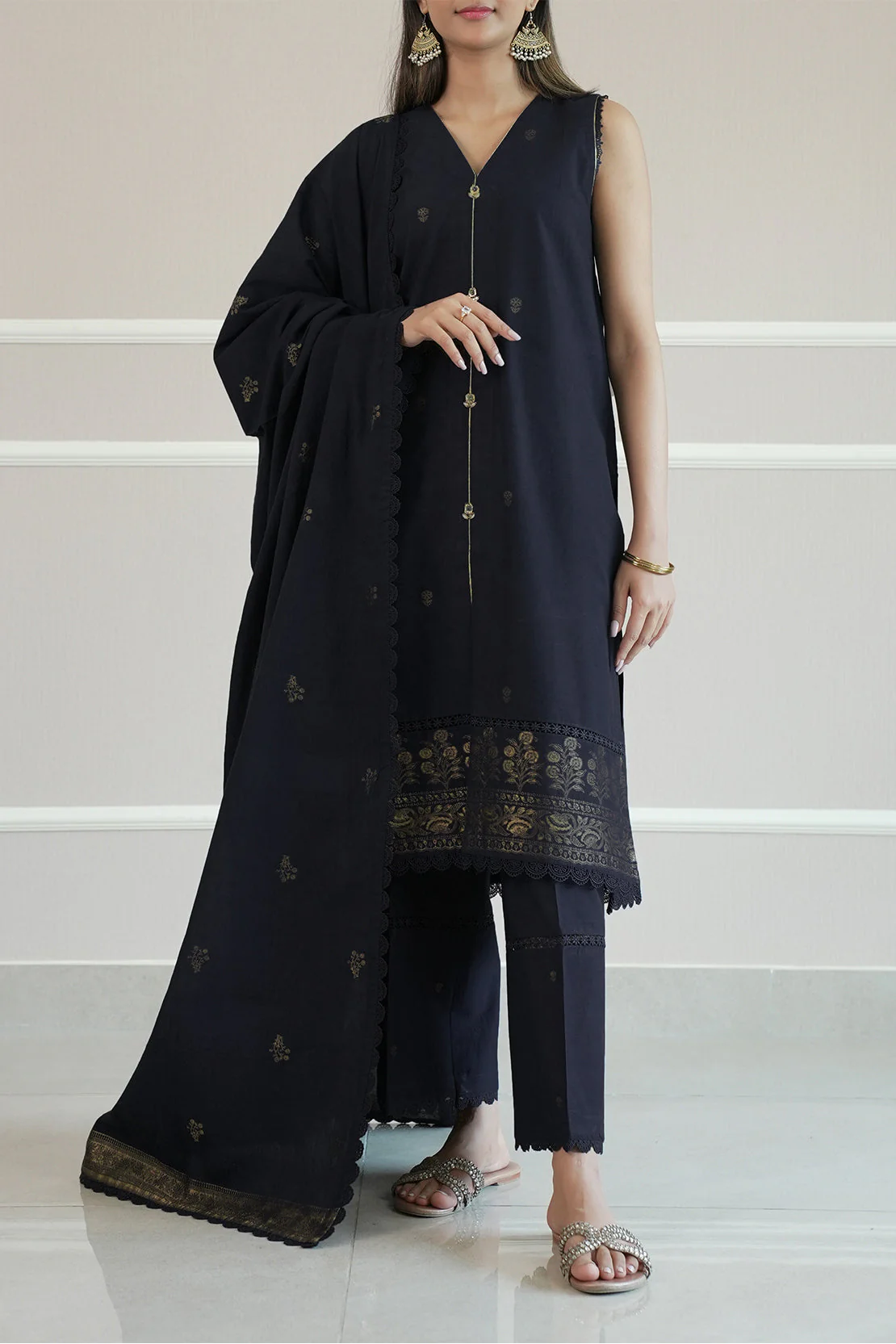 Unstitched Jacquard Cotton Shirt - Image 2