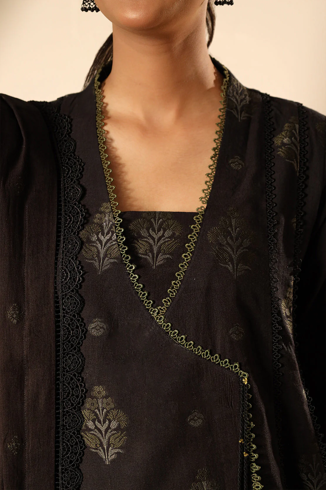 Unstitched Jacquard Cotton Shirt - Image 5