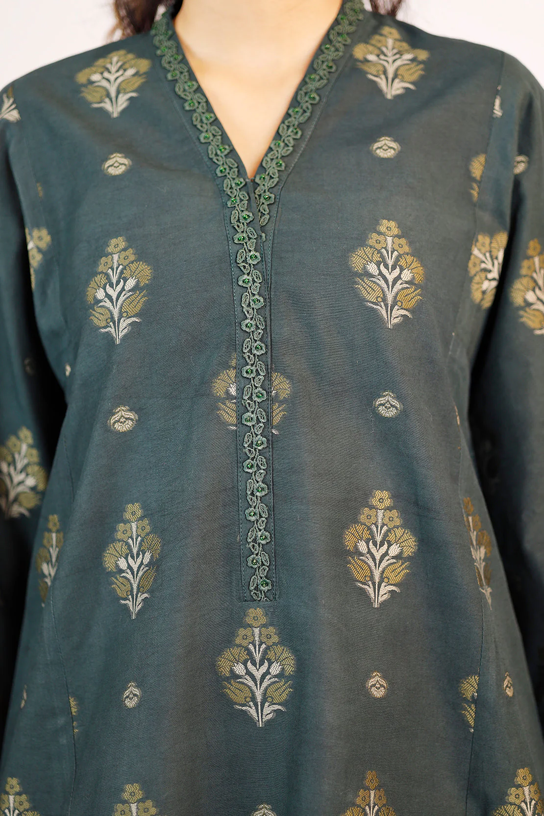 Unstitched Jacquard Cotton Shirt - Image 4