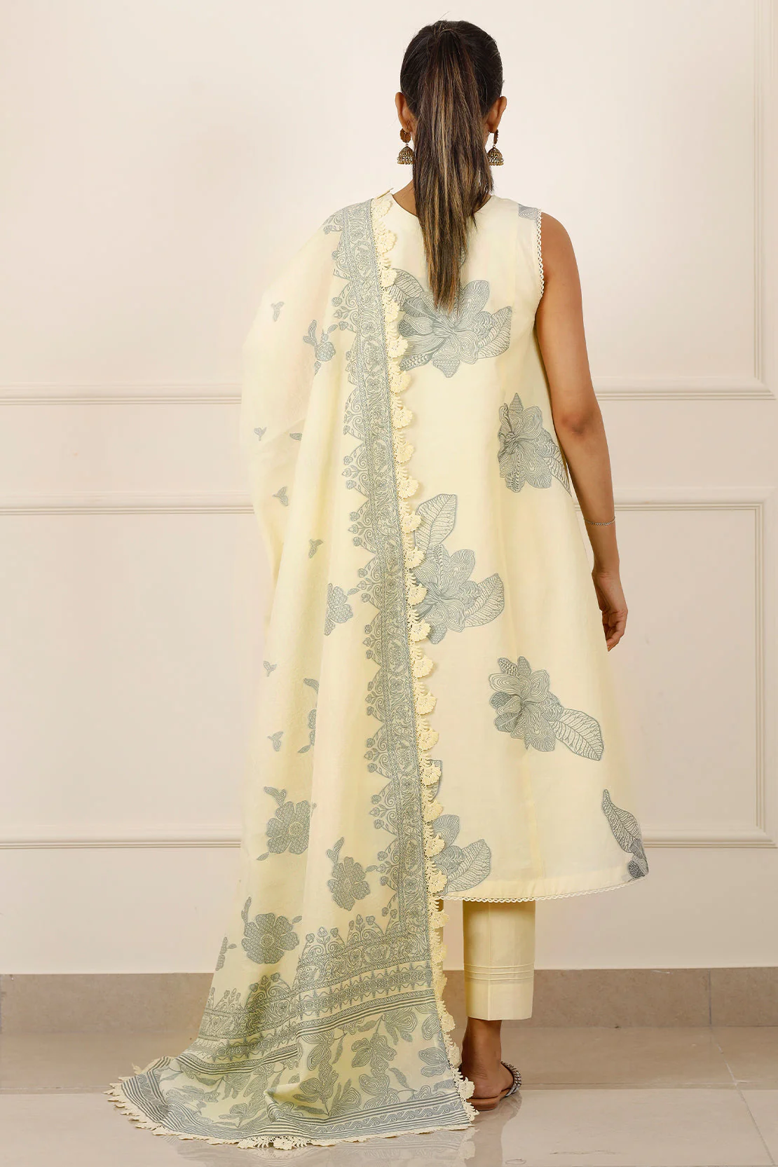 Unstitched Jacquard Cotton Shirt - Image 5