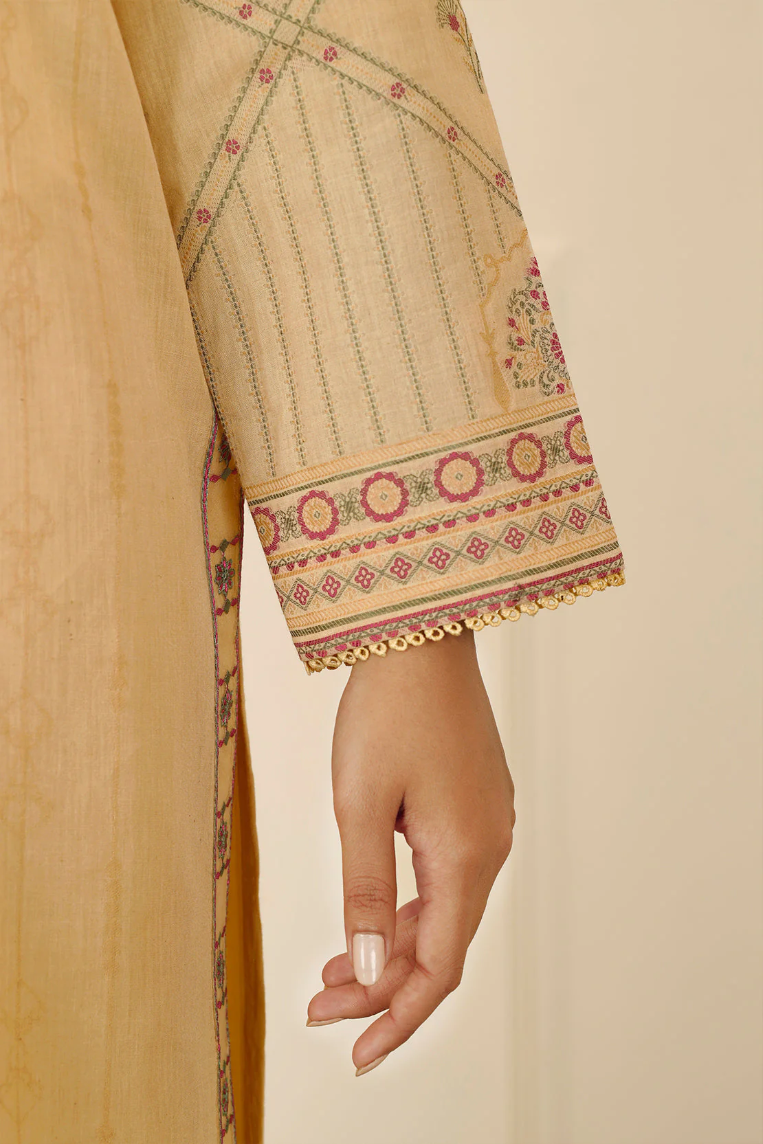 Unstitched Jacquard Cotton Shirt - Image 6