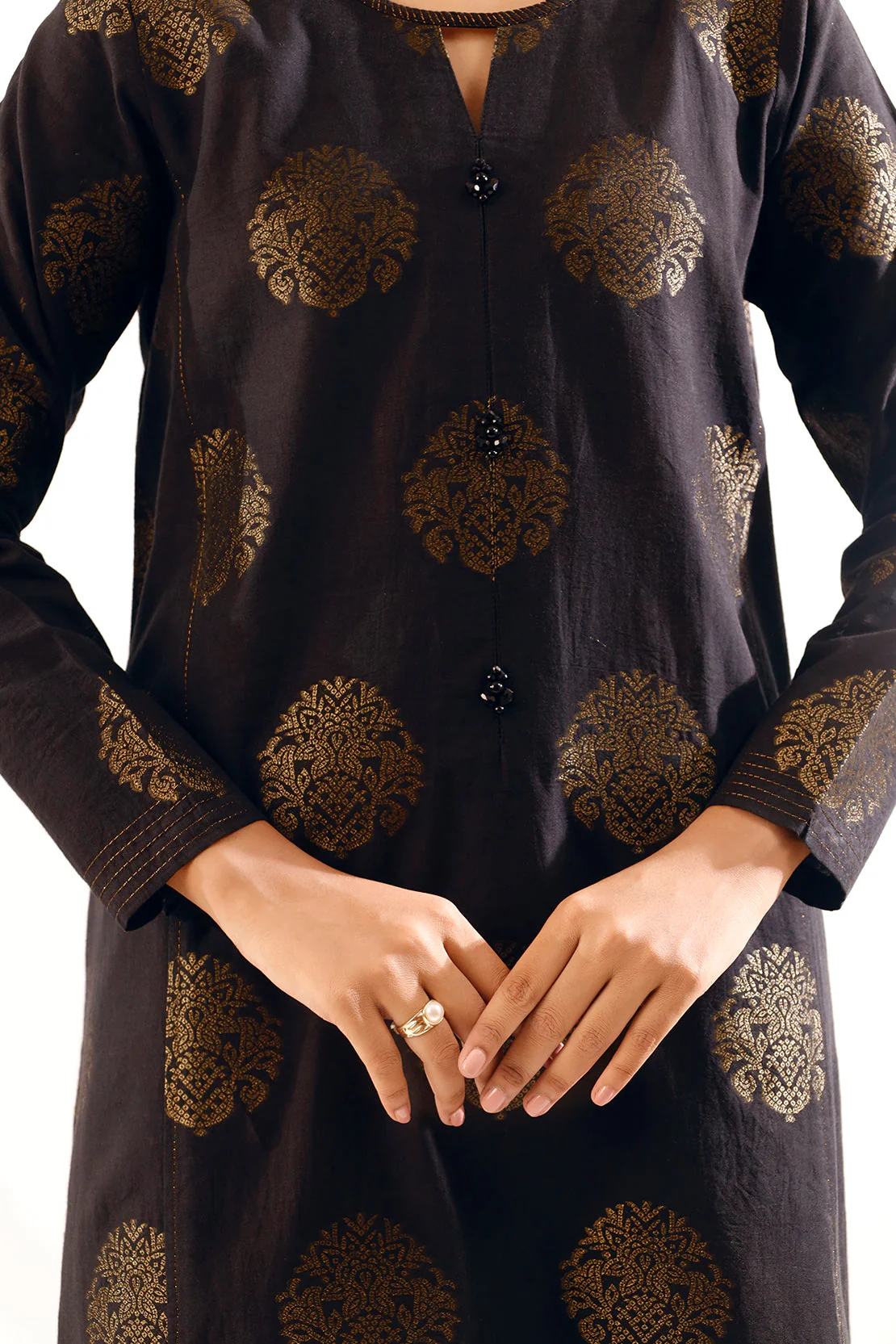 Unstitched Jacquard Cotton Shirt - Image 2