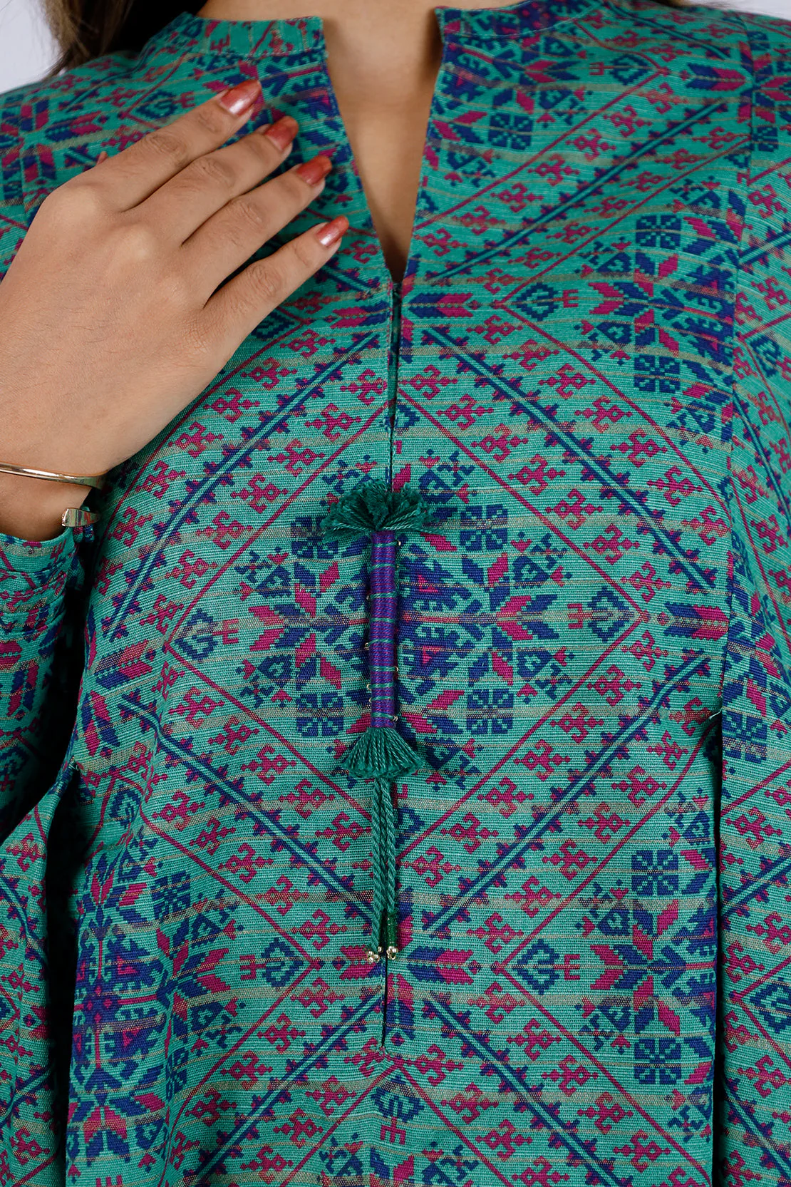 Unstitched Jacquard Khaddar 3 Piece - Image 5