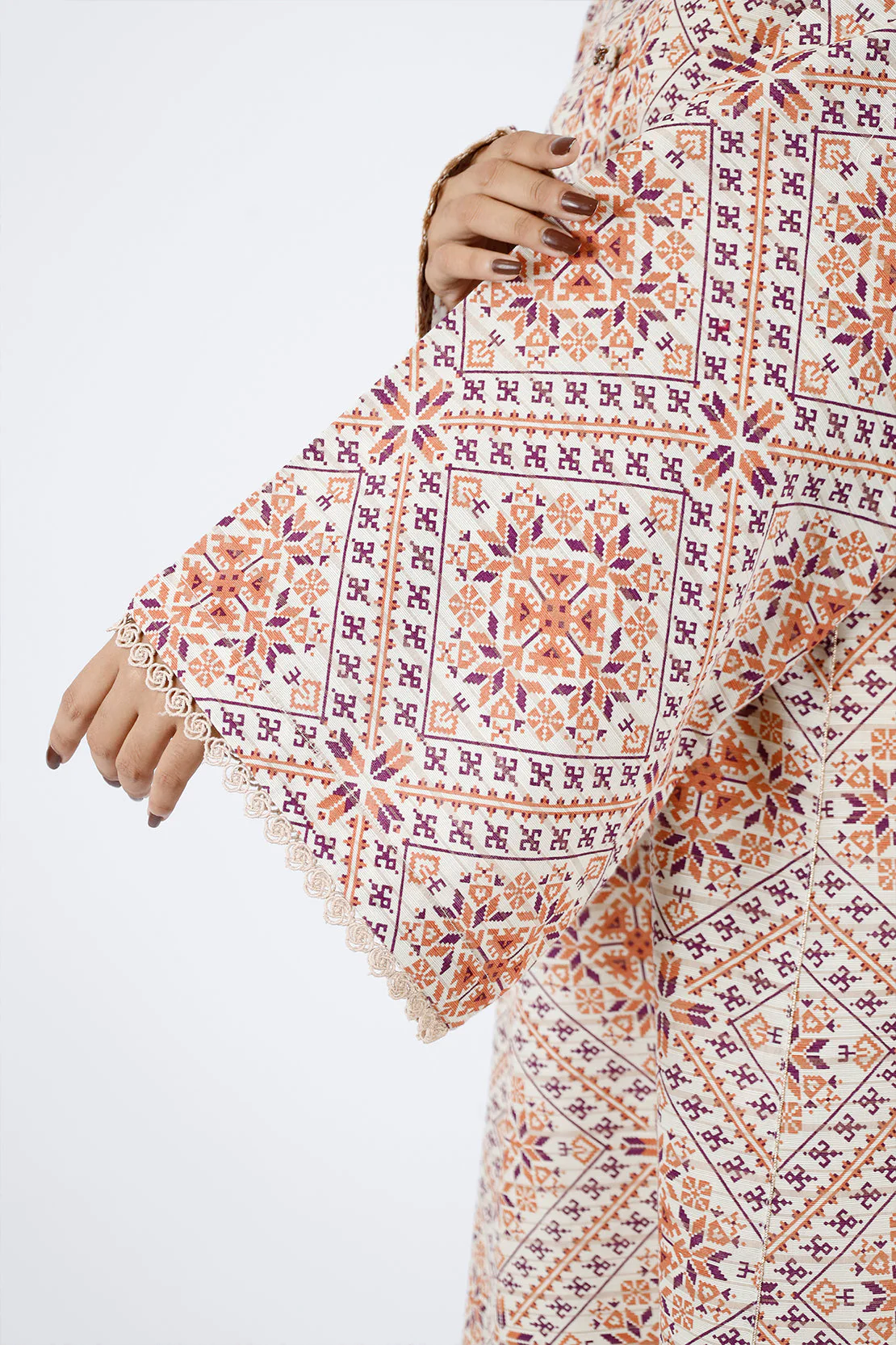 Unstitched Jacquard Khaddar 3 Piece - Image 5