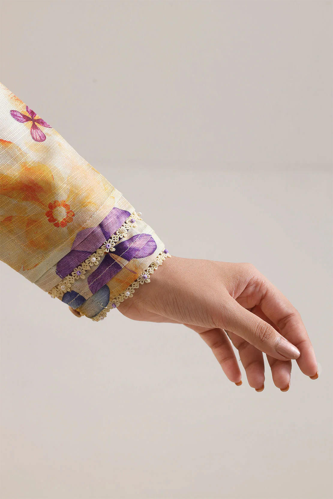 Unstitched Jacquard Khaddar 3 Piece - Image 4