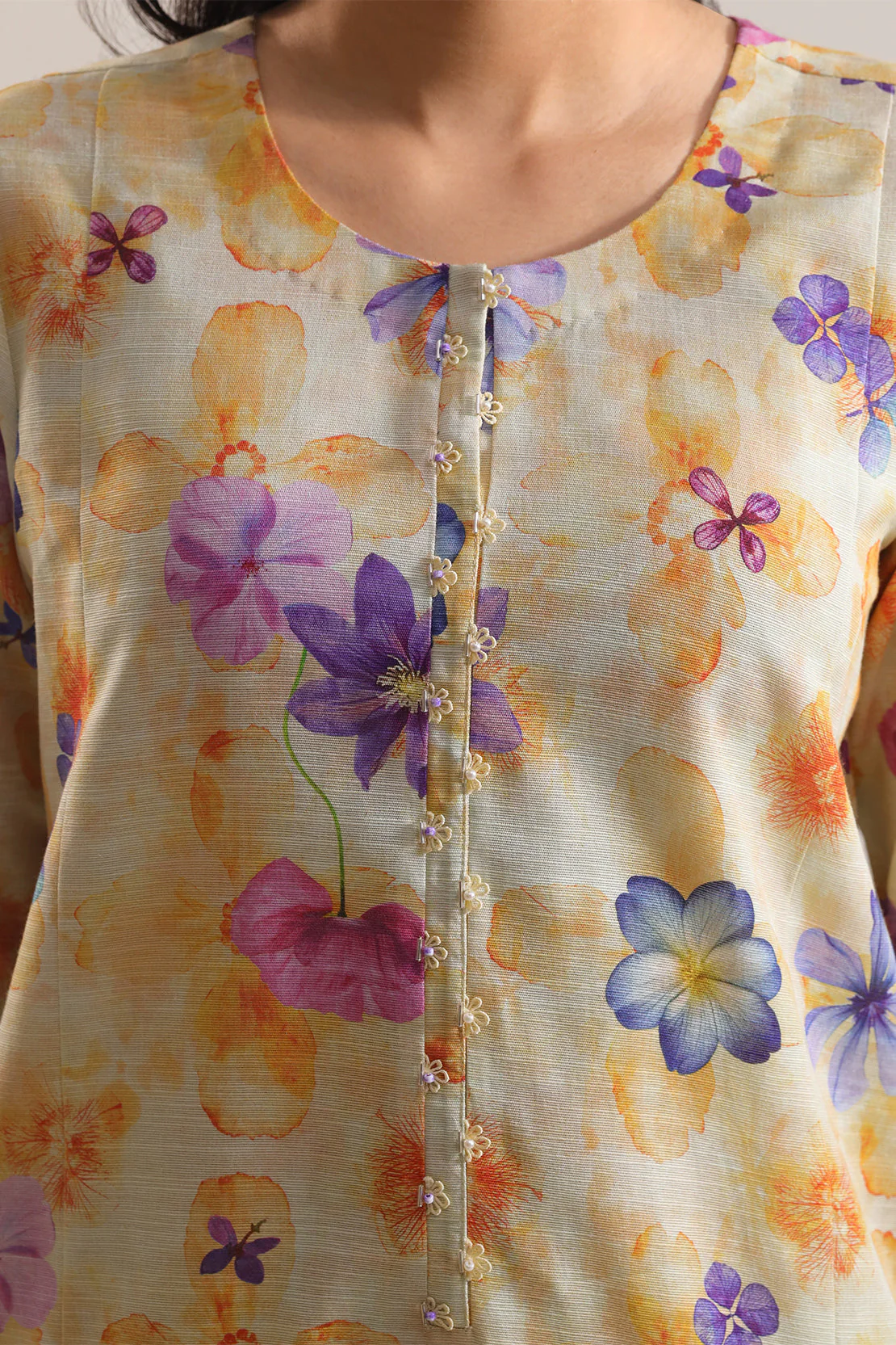 Unstitched Jacquard Khaddar 3 Piece - Image 5
