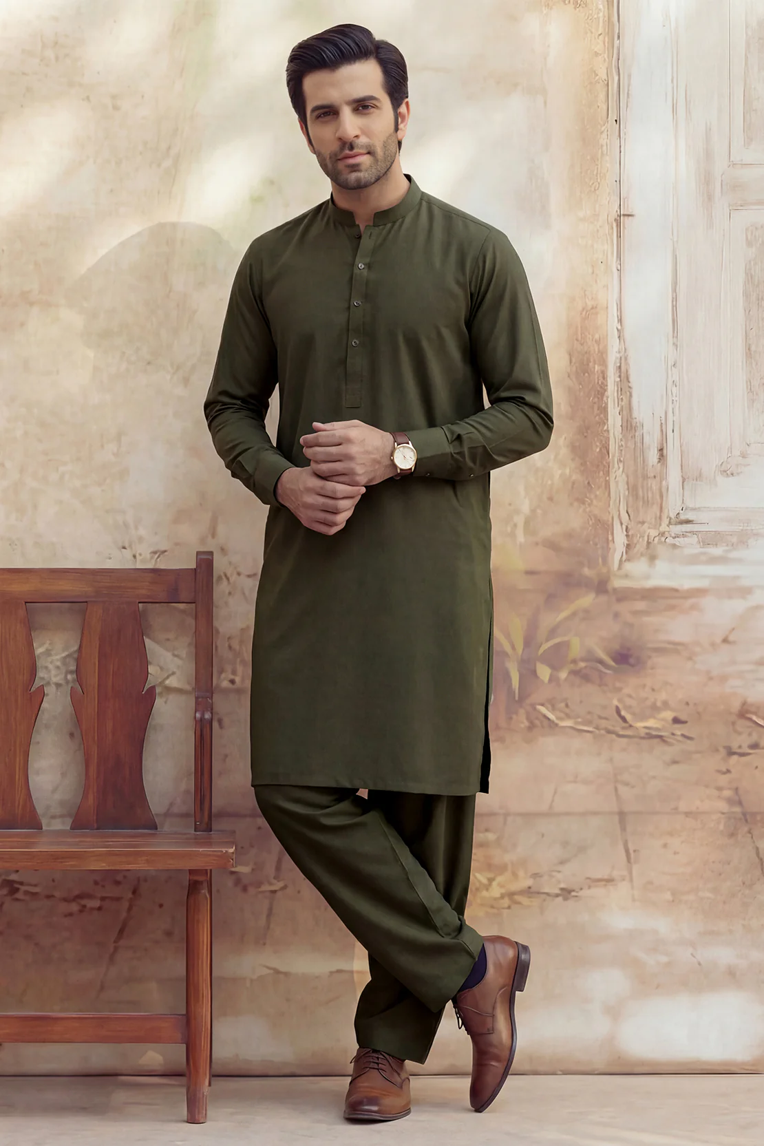 Unstitched Premium Blended Wear Suit