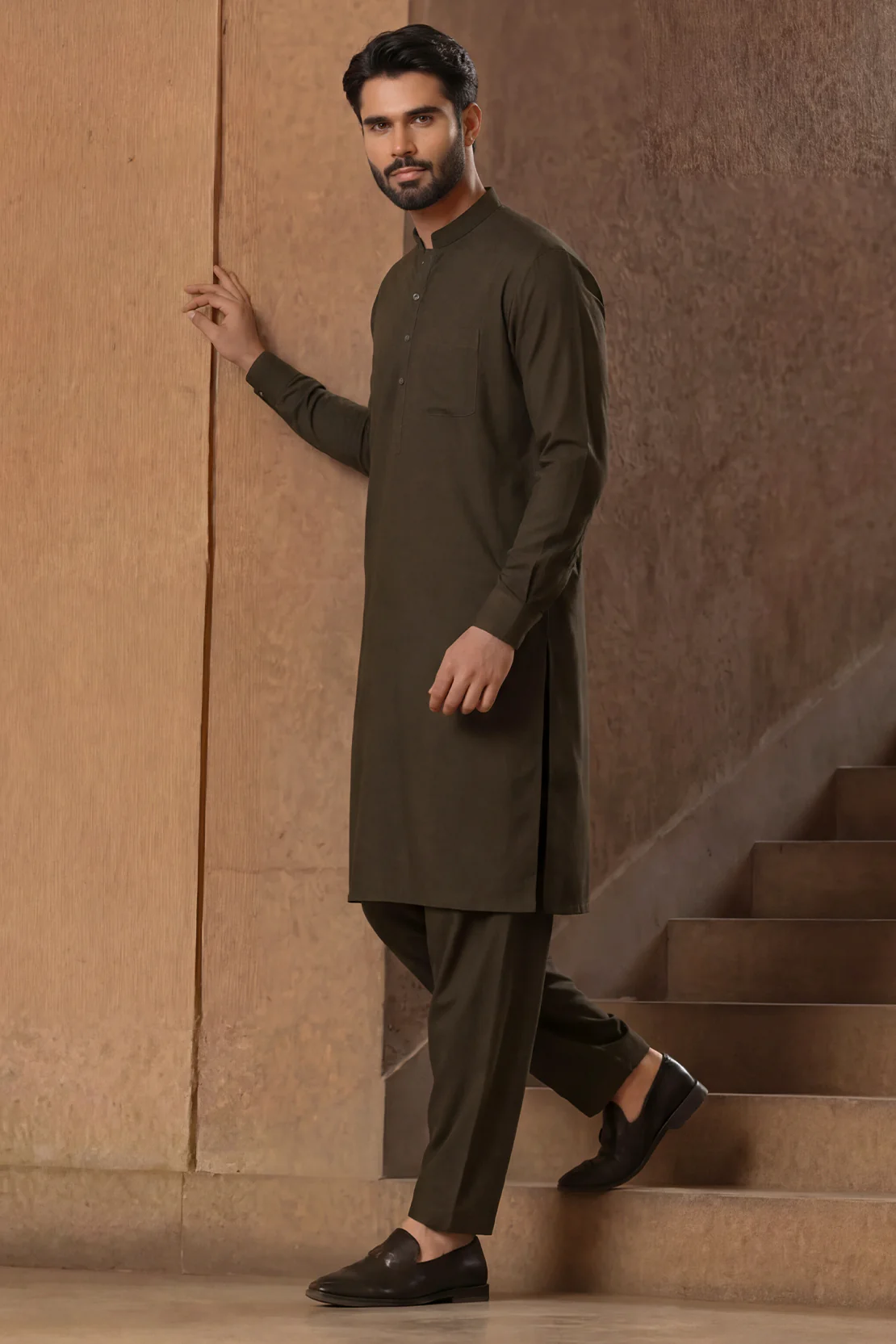 Unstitched Premium Blended Wear Suit - Image 3