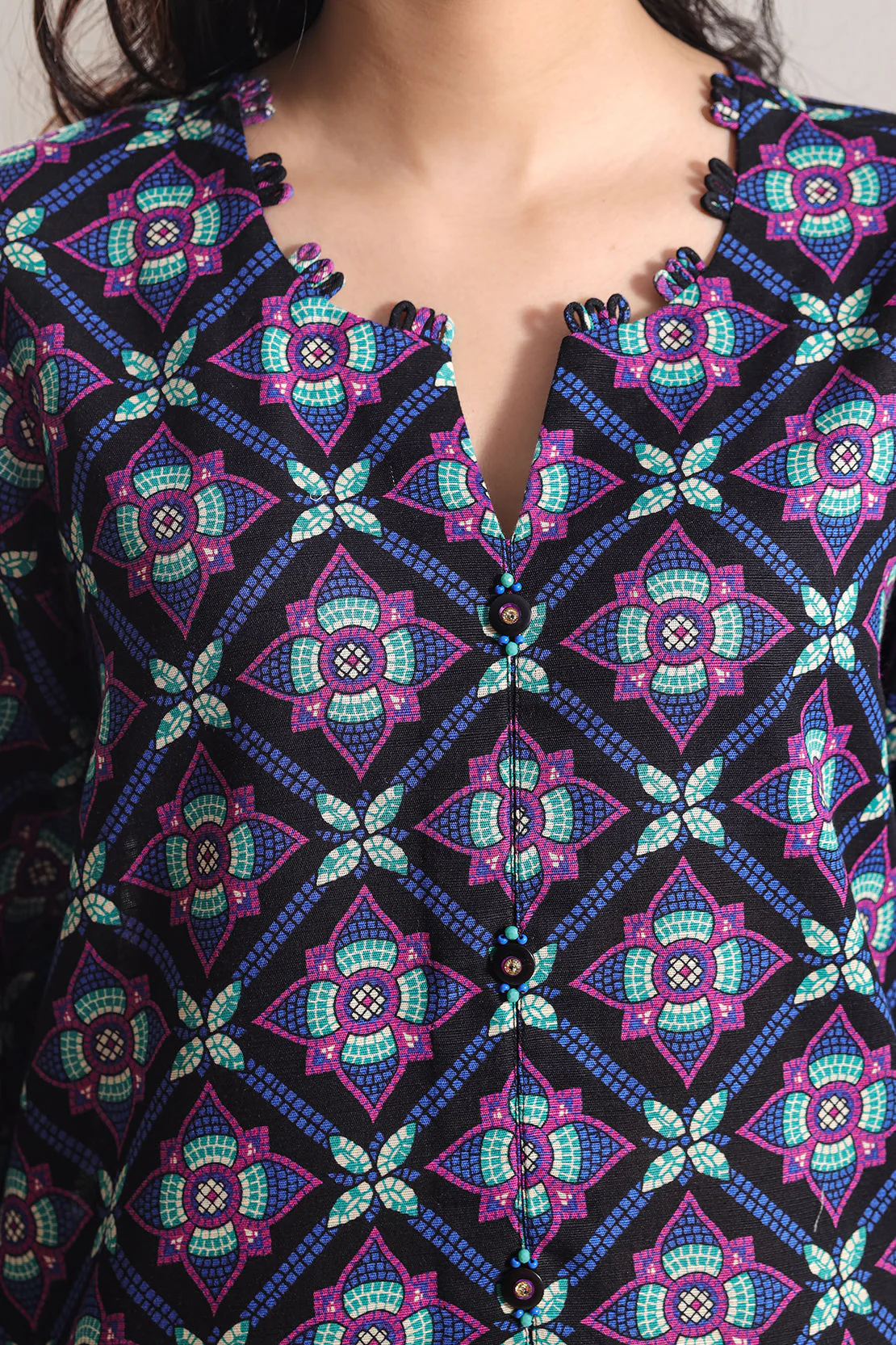Unstitched Printed 3 Piece – in Lawn & Khaddar - Image 3