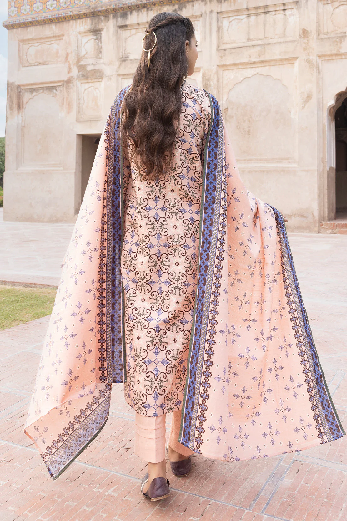 Unstitched Printed 3 Piece – in Lawn & Khaddar - Image 4