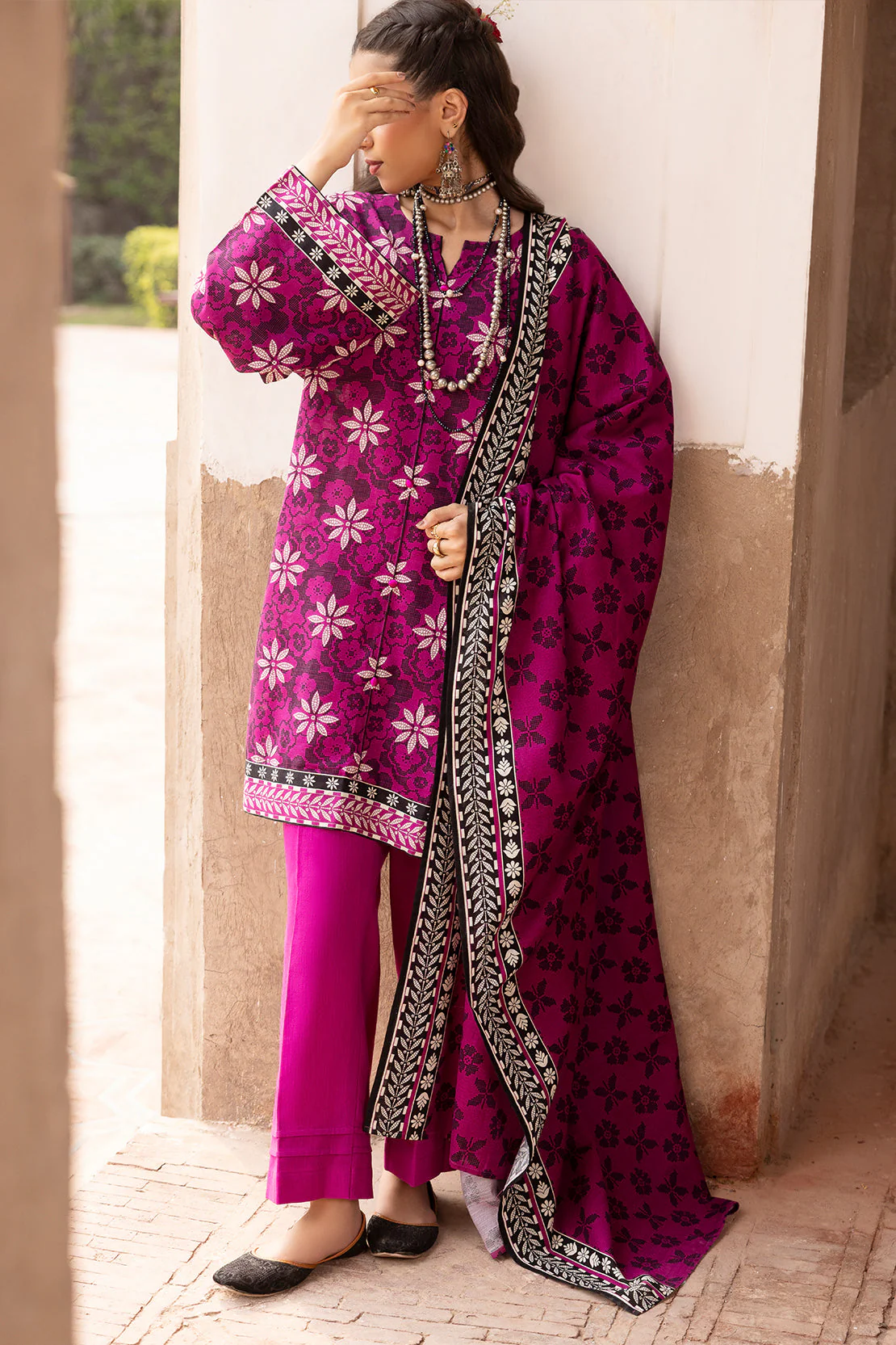 Unstitched Printed 3 Piece – in Lawn & Khaddar - Image 3