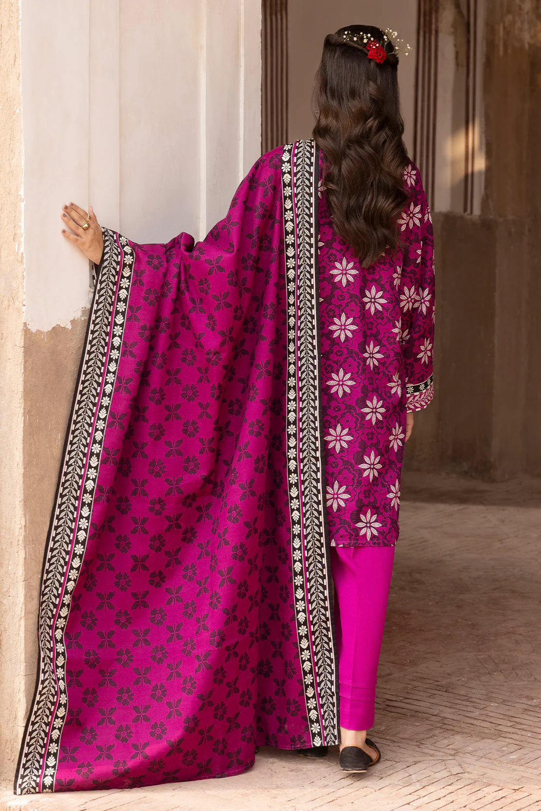 Unstitched Printed 3 Piece – in Lawn & Khaddar - Image 4