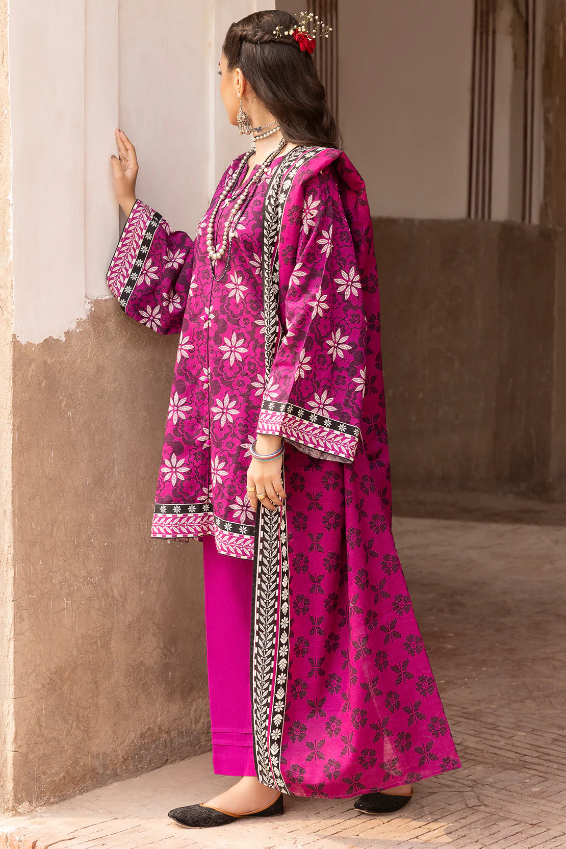 Unstitched Printed 3 Piece – in Lawn & Khaddar - Image 5