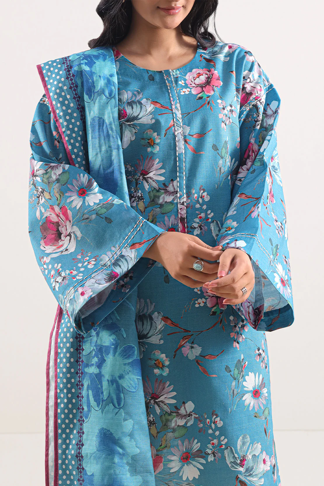 Unstitched Printed 3 Piece – in Lawn & Khaddar - Image 2