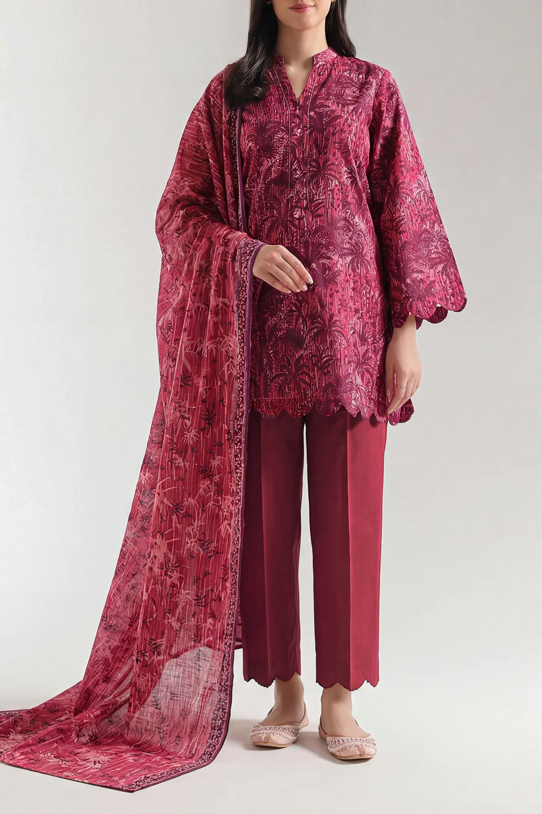 Unstitched Printed 3 Piece – in Lawn & Khaddar - Image 2