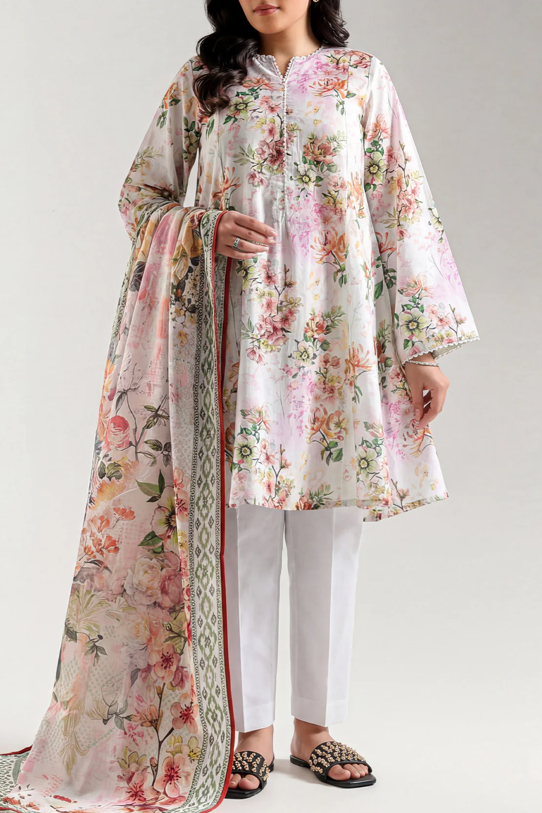 Unstitched Printed Arabic Lawn 2 Piece (Shirt/Dupatta) - Image 2