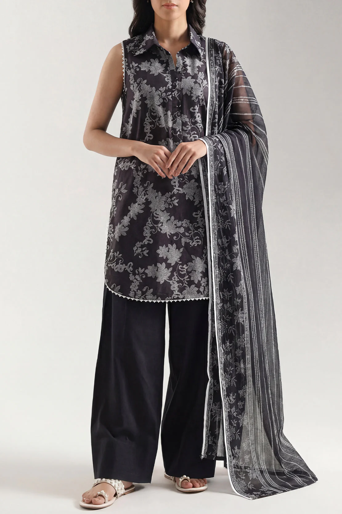 Unstitched Printed Arabic Lawn 3 Piece