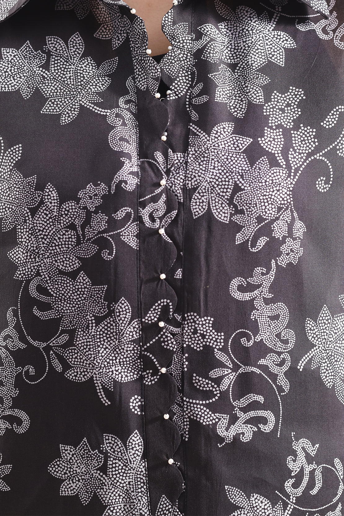 Unstitched Printed Arabic Lawn 3 Piece - Image 5