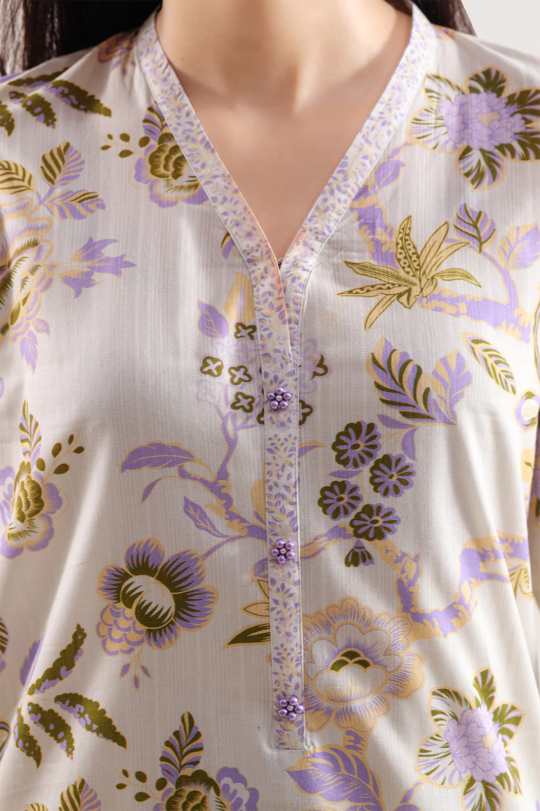 Unstitched Printed Arabic Lawn 3 Piece - Image 3