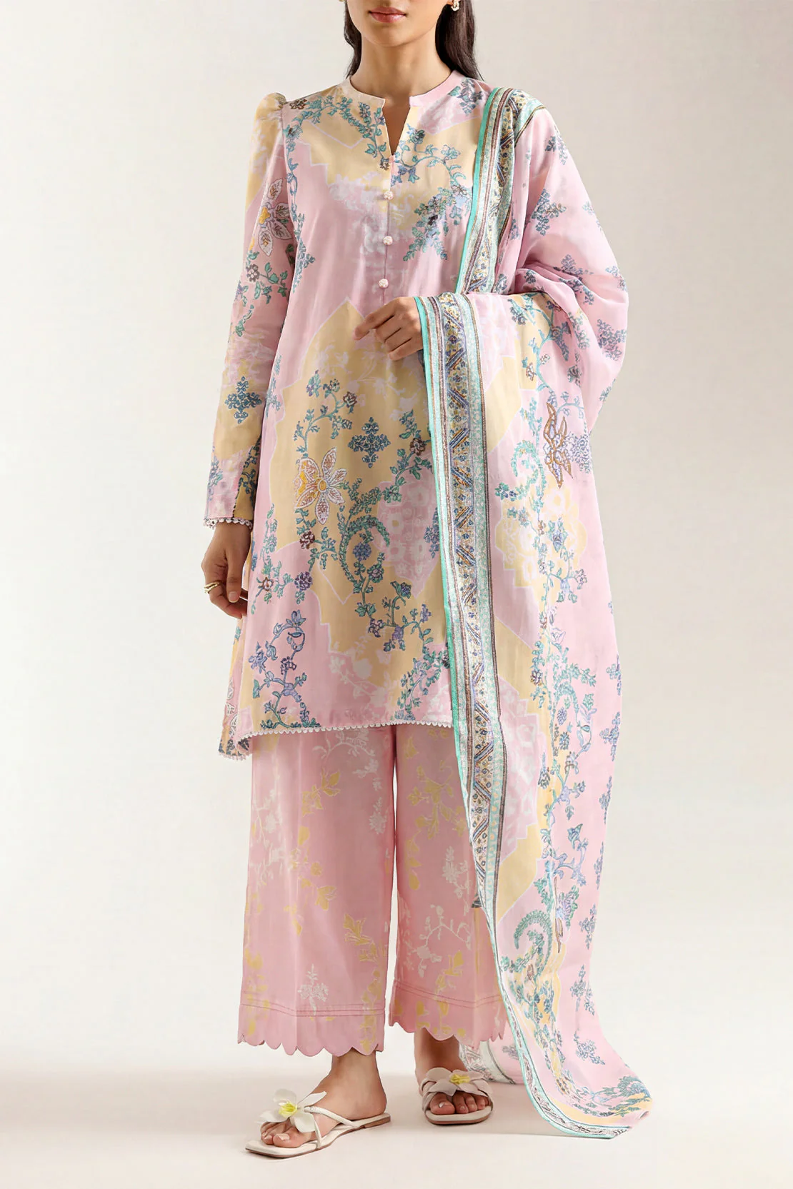 Unstitched Printed Arabic Lawn 3 Piece - Image 2