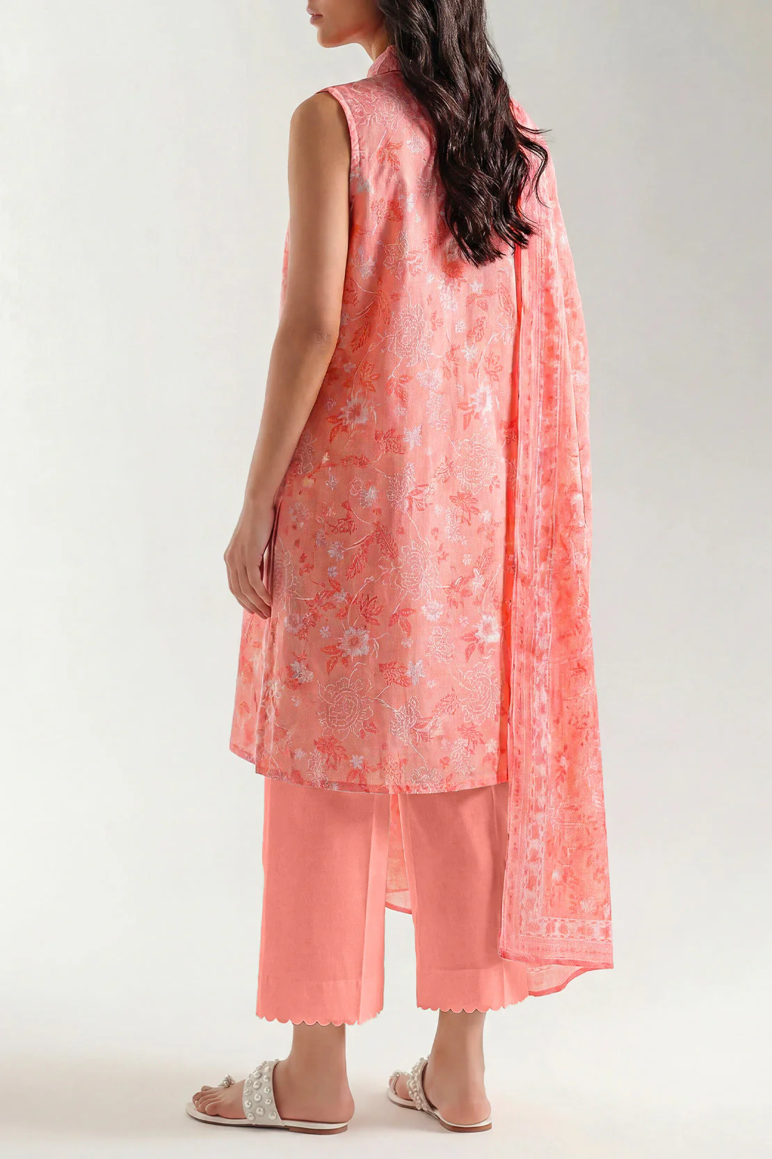 Unstitched Printed Arabic Lawn 3 Piece - Image 4