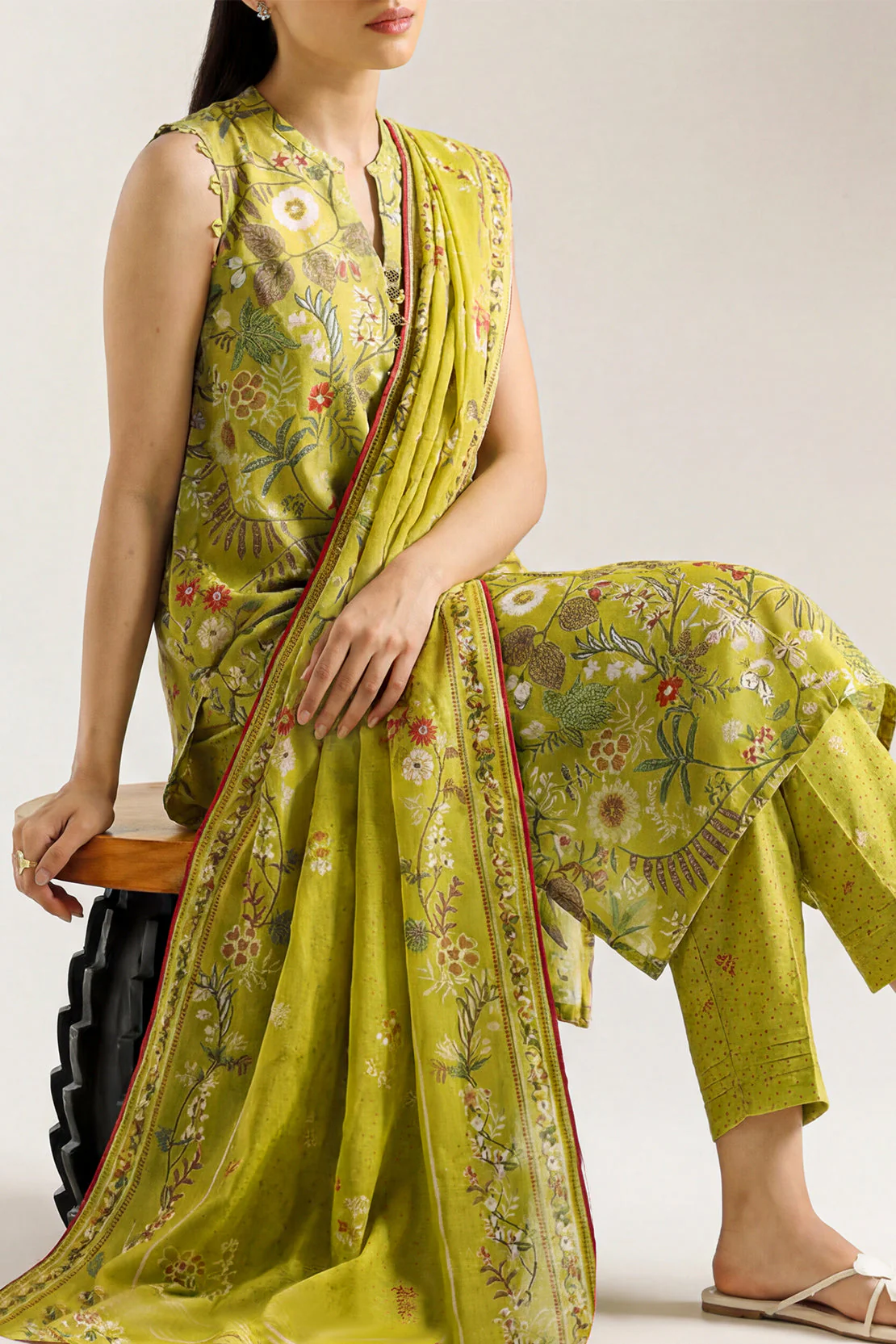 Unstitched Printed Arabic Lawn 3 Piece