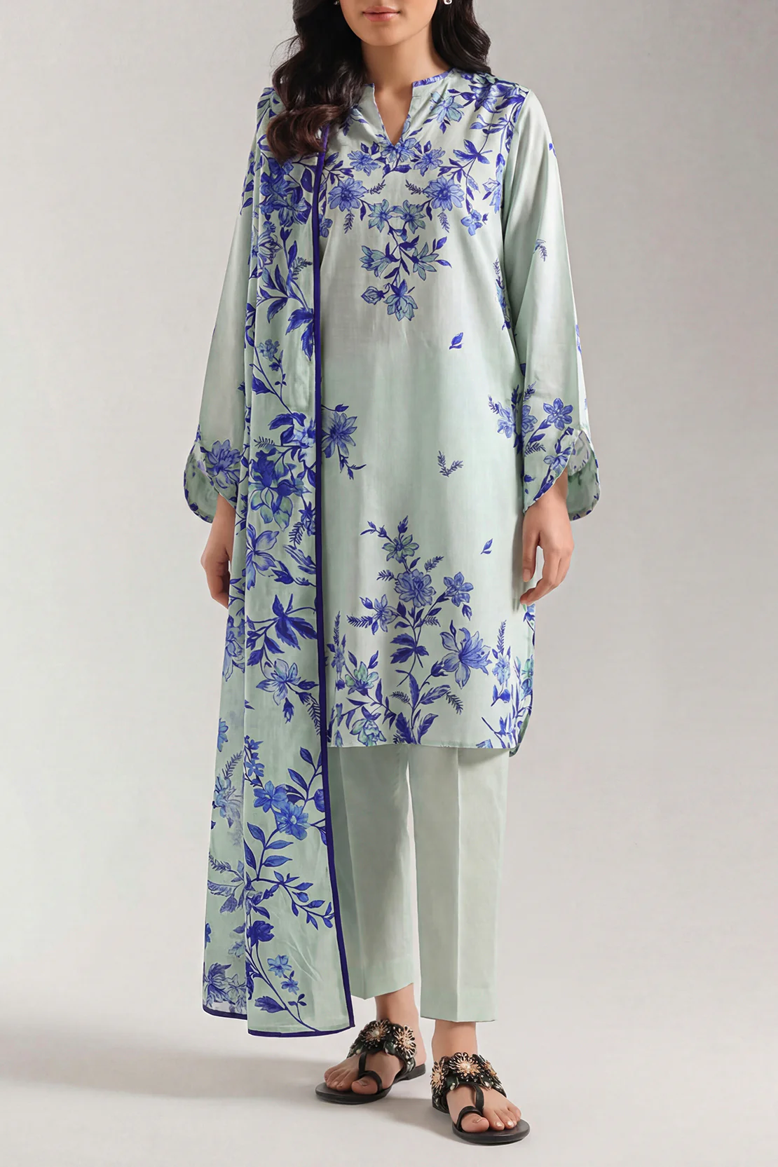 Unstitched Printed Corduroy 3 Piece - Image 2