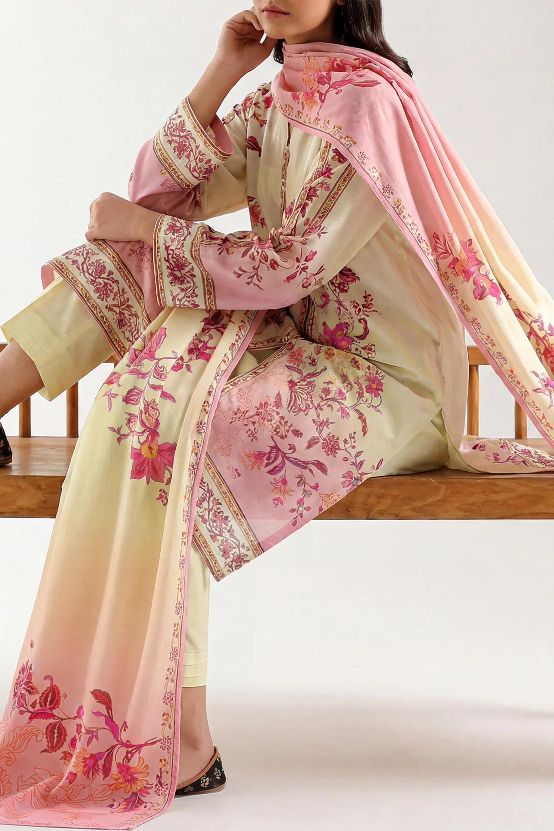 Unstitched Printed Corduroy 3 Piece - Image 2