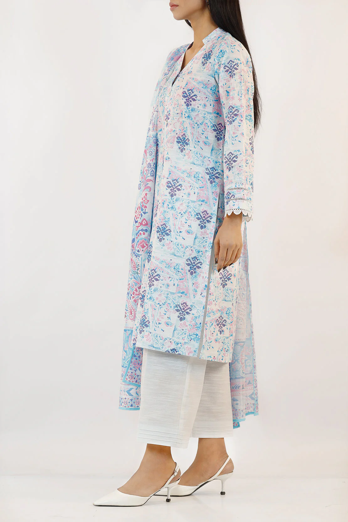 Unstitched Printed Cotton Khaddar 2 Piece (Shirt/Dupatta) - Image 4