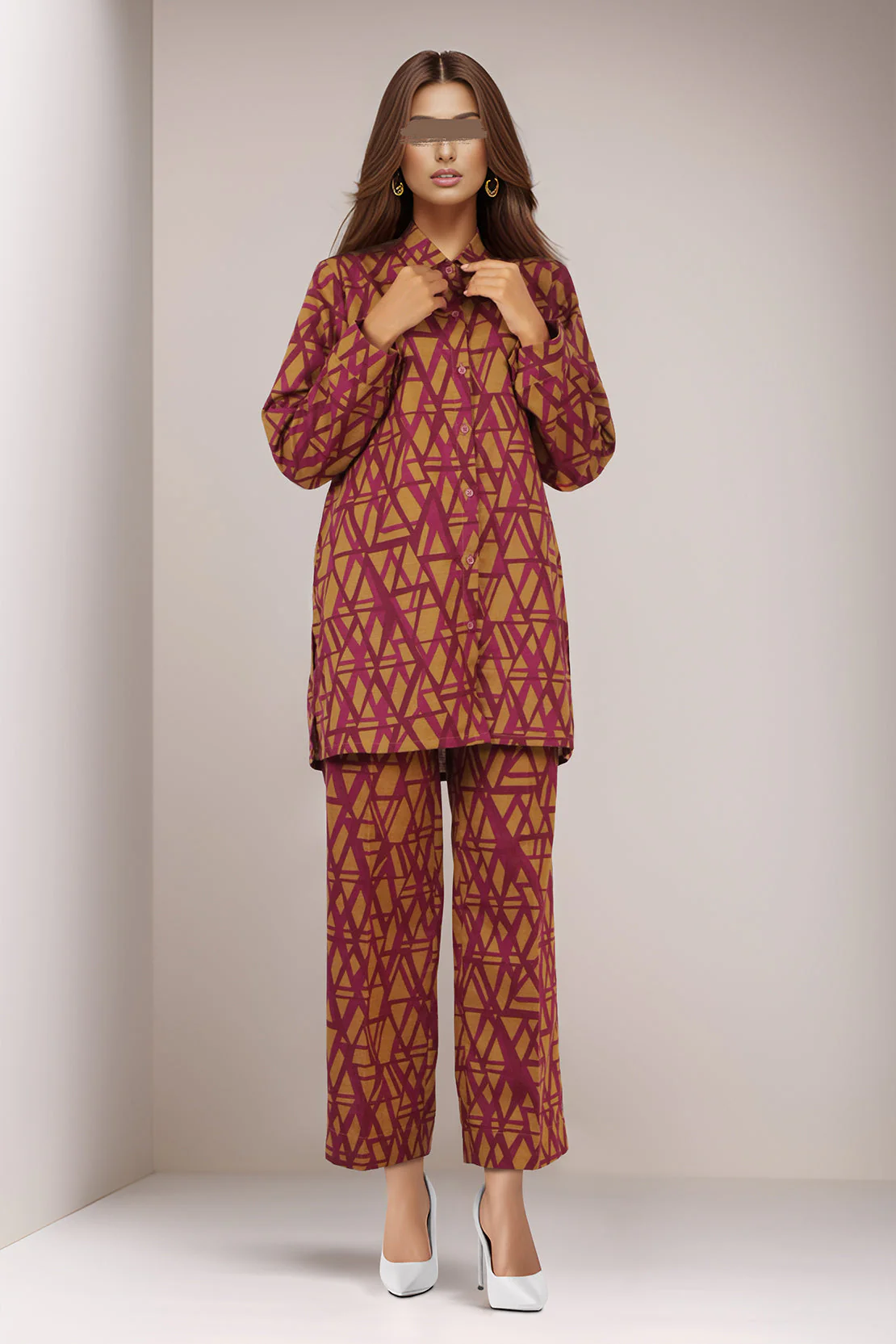 Unstitched Printed Cotton Khaddar 2 Piece (Shirt/Trouser) - Image 2
