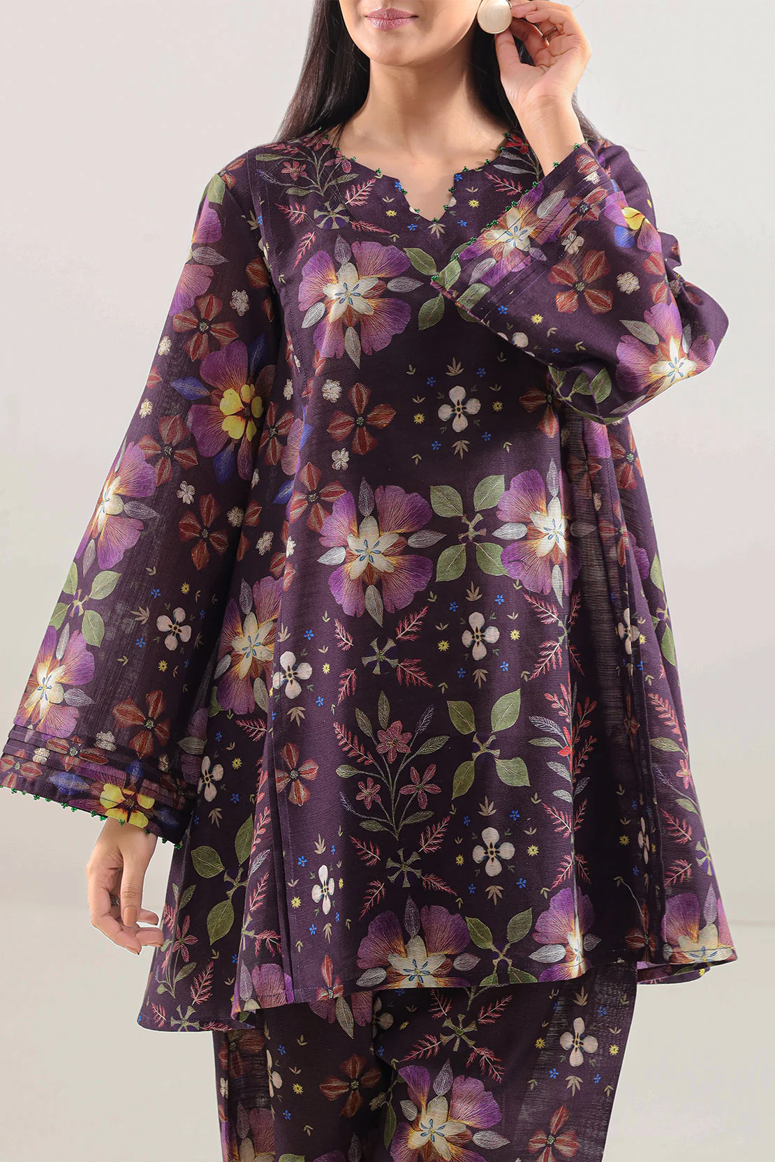 Unstitched Printed Cotton Khaddar 2 Piece (Shirt/Trouser) - Image 2