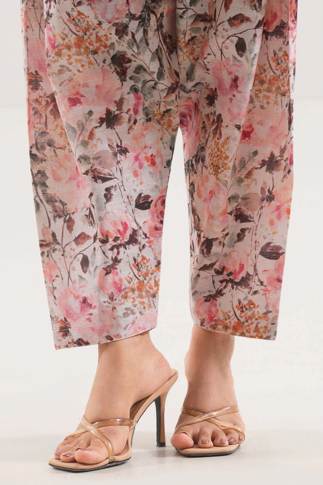 Unstitched Printed Cotton Khaddar 2 Piece (Shirt/Trouser) - Image 5