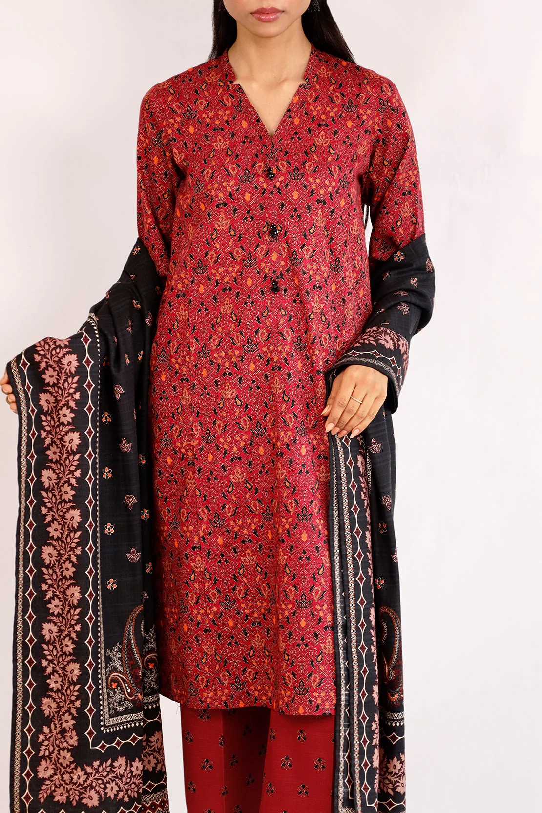 Unstitched Printed Cotton Khaddar 3 Piece - Image 2