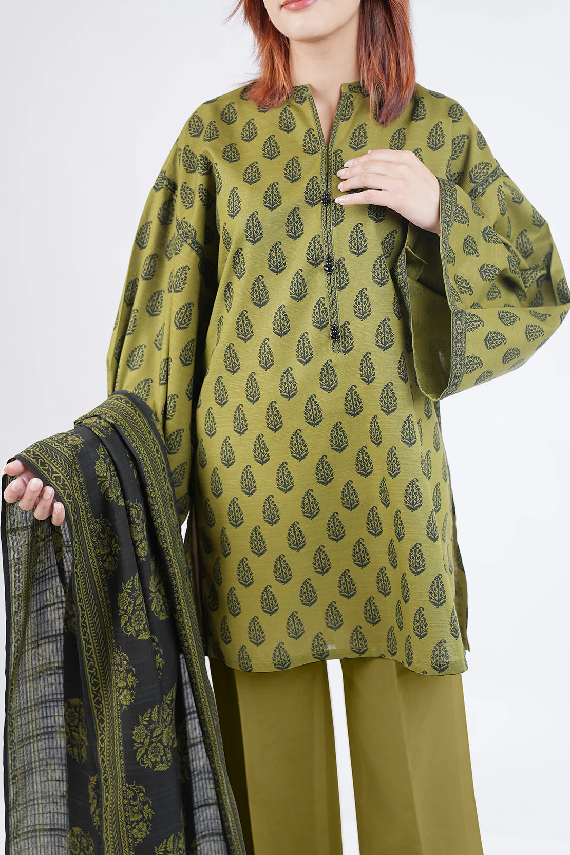 Unstitched Printed Cotton Khaddar 3 Piece - Image 2