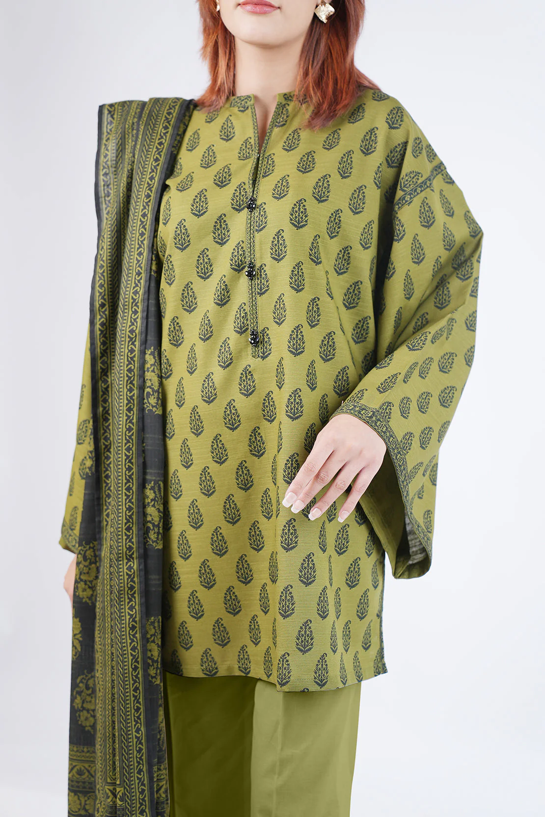Unstitched Printed Cotton Khaddar 3 Piece - Image 3