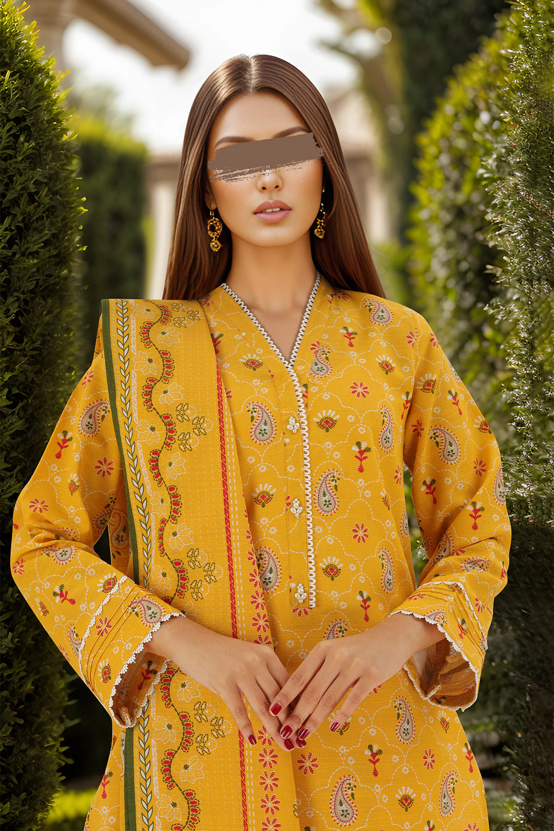 Unstitched Printed Cotton Khaddar 3 Piece - Image 4