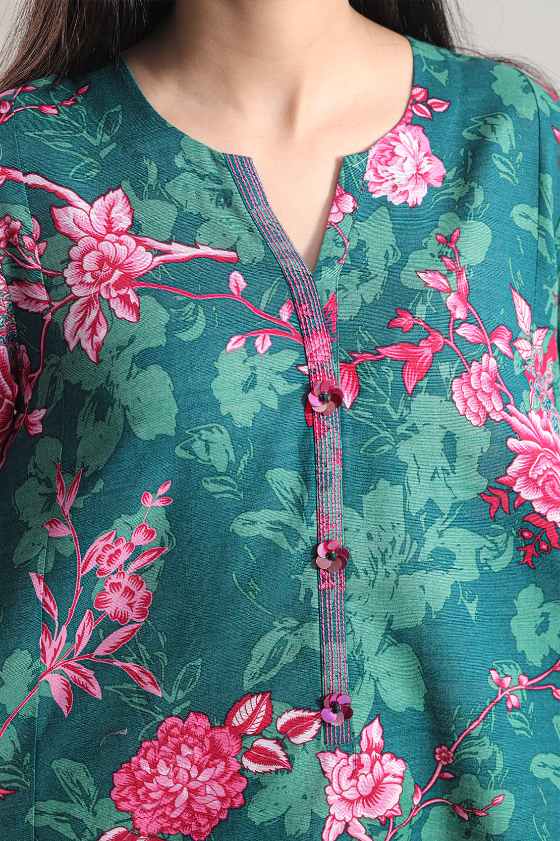 Unstitched Printed Cotton Khaddar 3 Piece - Image 3