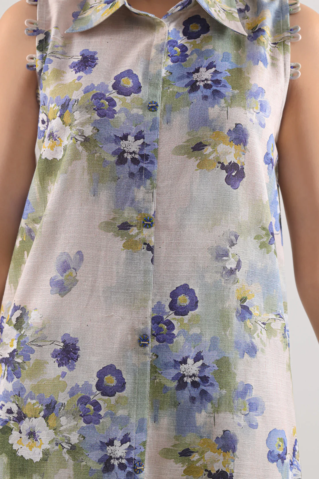 Unstitched Printed Cotton Khaddar 3 Piece - Image 5