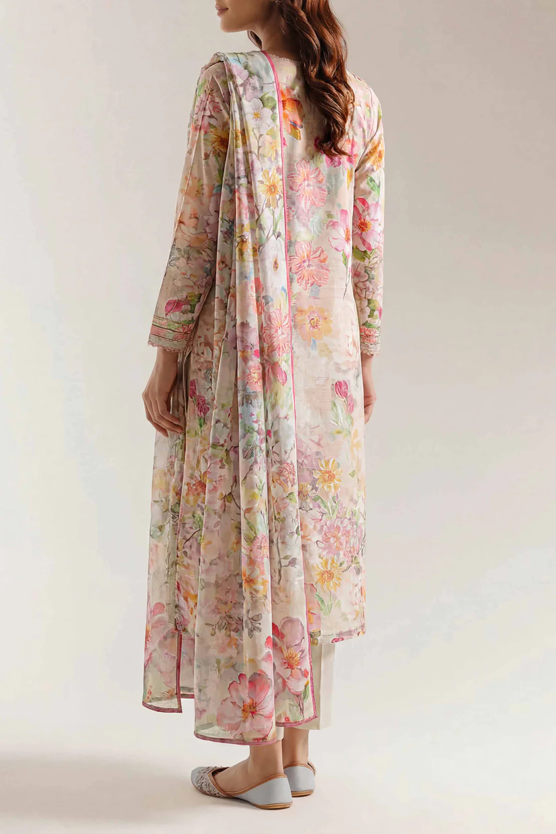 Unstitched Printed Cotton Khaddar 3 Piece - Image 3