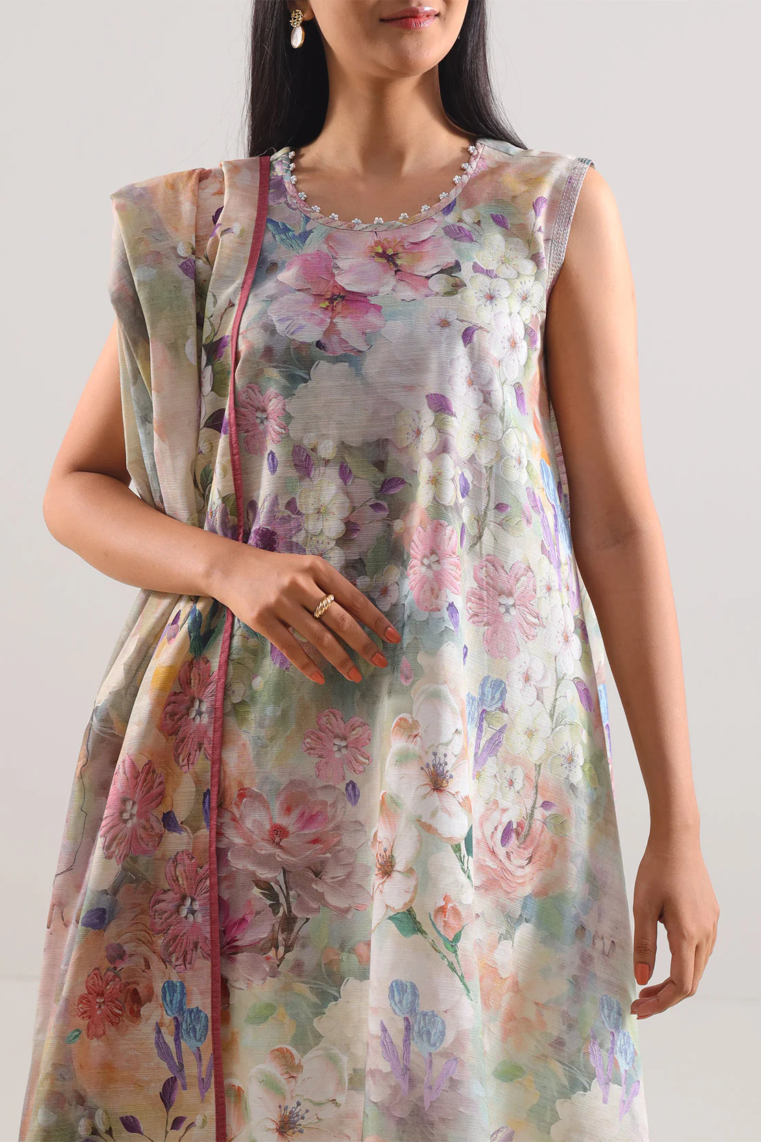 Unstitched Printed Cotton Khaddar 3 Piece - Image 2