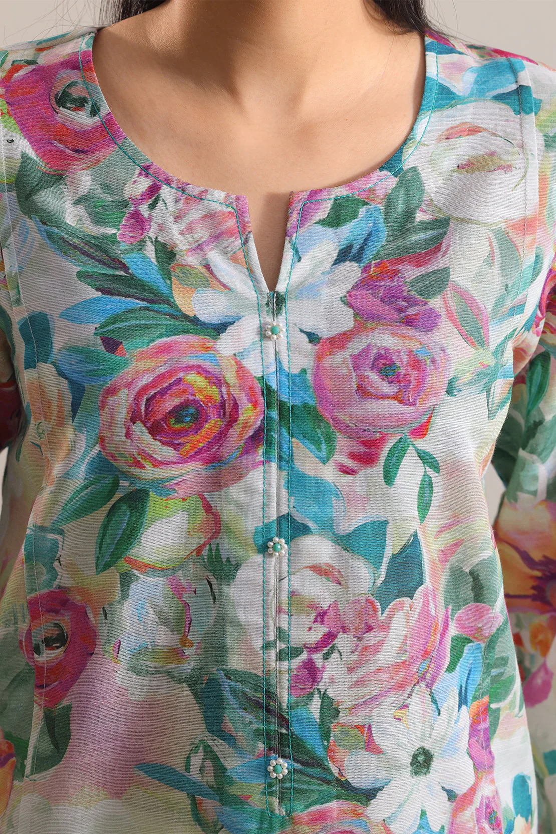 Unstitched Printed Cotton Khaddar 3 Piece - Image 5