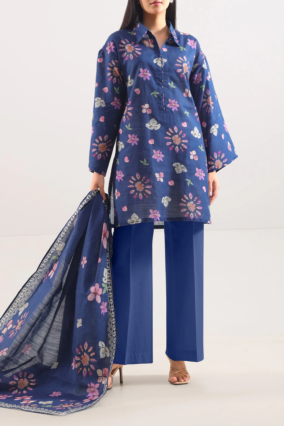 Unstitched Printed Cotton Khaddar 3 Piece